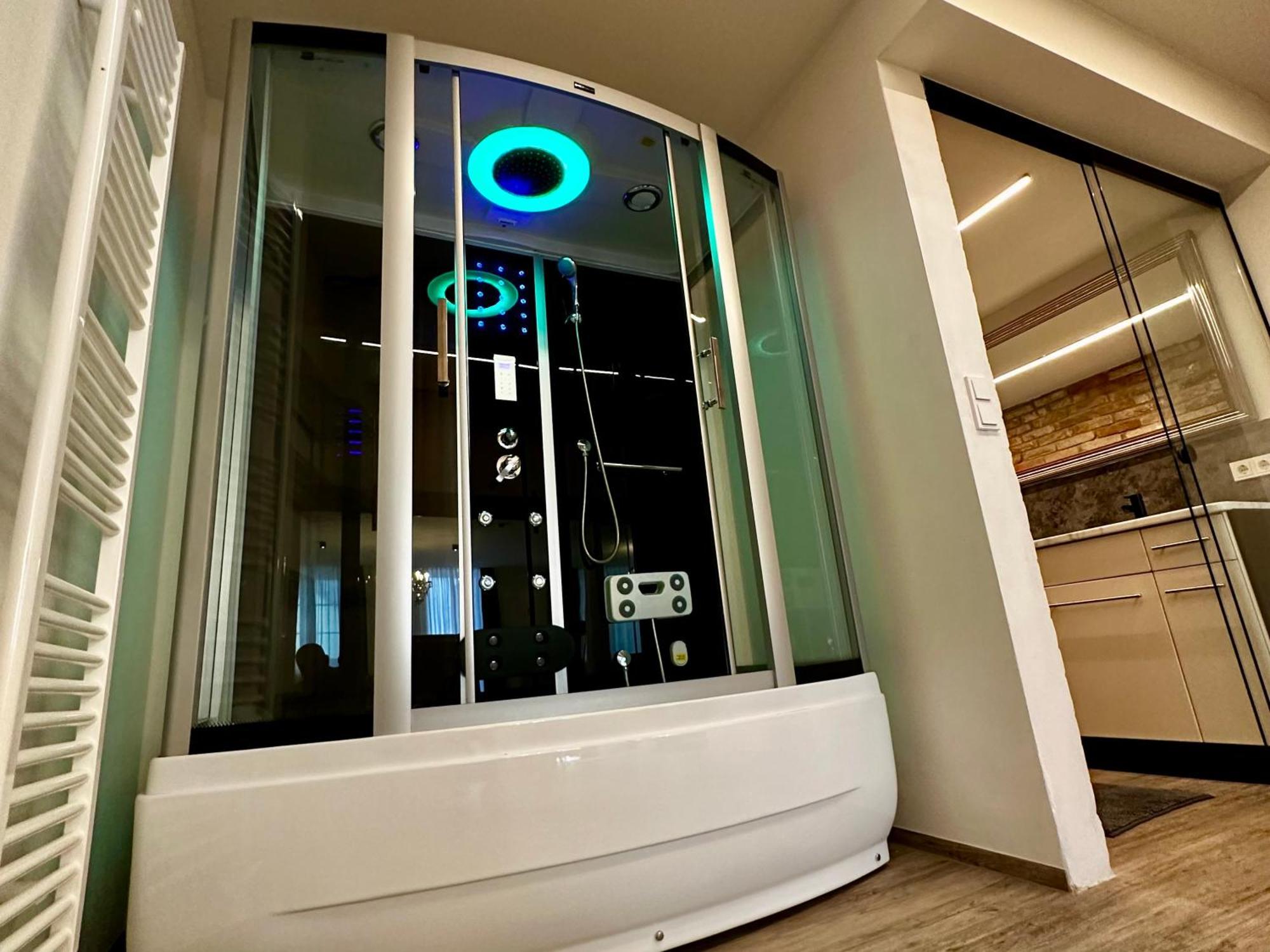 Beefree Whirlpoolsuite34-Free Parking & Fast Internet Пассау Экстерьер фото