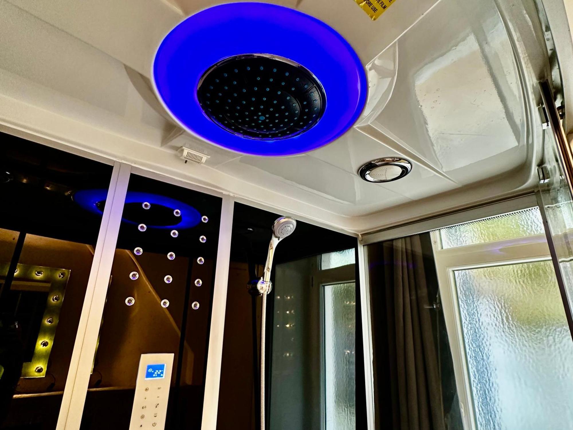 Beefree Whirlpoolsuite34-Free Parking & Fast Internet Пассау Экстерьер фото